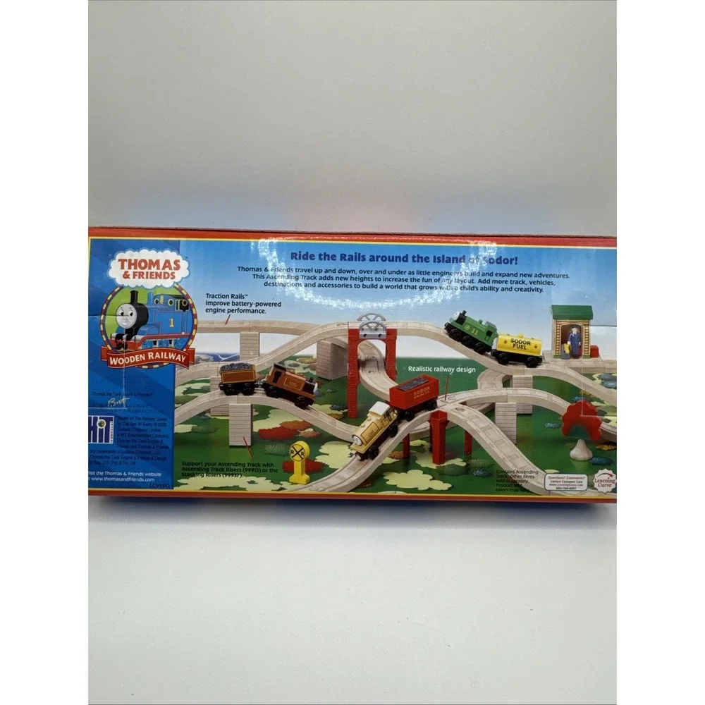 Thomas The Tank & Friends Wooden Railway Train 8